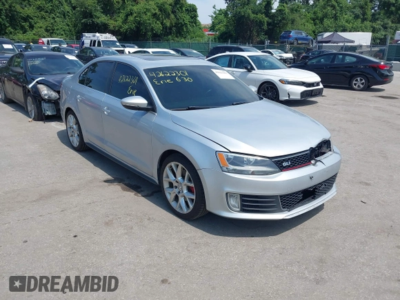 2014 Volkswagen Jetta GLI Autobahn with VIN 3VW5T7AJXEM310901, listed as a IAAI auction lot 42622301 with 139,821 mi miles and . Bid and sale history available at DreamBid. Image 1.