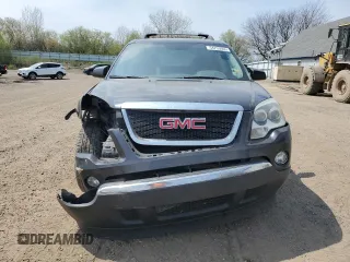 2012 GMC Acadia SLE z VIN 1GKKVPED4CJ287232, wystawiony jako Copart lot #54753665 z przebiegiem 173 052 mil mil oraz Czysty tytuł • Clean title. Historia ofert i sprzedaży dostępna na DreamBid. Obrazek 5.