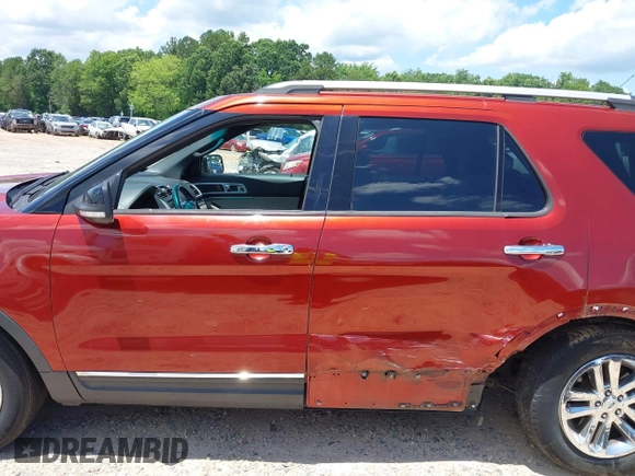2014 Ford Explorer XLT with VIN 1FM5K7D81EGB06671, listed as a IAAI auction lot 42545465 with 161,027 mi miles and . Bid and sale history available at DreamBid. Image 14.