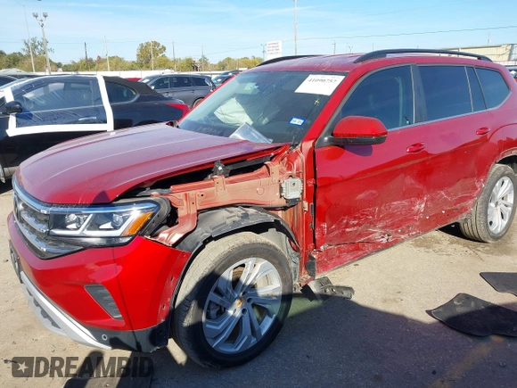2022 Volkswagen Atlas 3.6L V6 SE w/Technology with VIN 1V2HR2CA3NC536146, listed as a IAAI auction lot 41090757 with 30,488 mi miles. Bid and sale history available at carsss.com. Image 2.