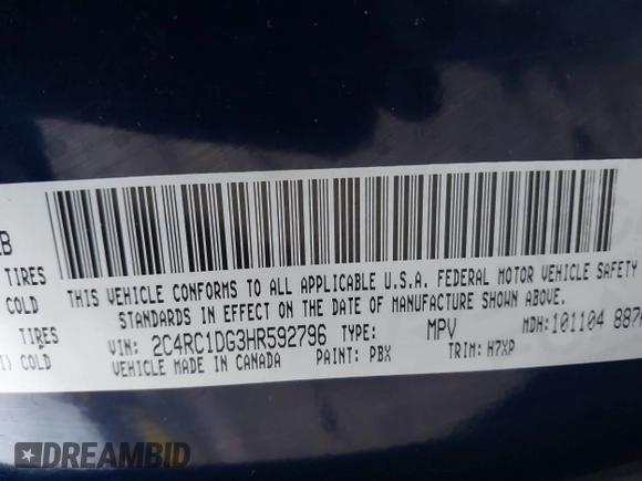 2017 Chrysler Pacifica Touring with VIN 2C4RC1DG3HR592796, listed as a IAAI auction lot 40941158 with 157,291 mi miles and . Bid and sale history available at DreamBid. Image 9.