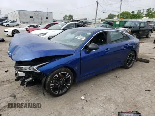 2022 Kia K5 GT-Line z VIN 5XXG64J28NG095739, wystawiony jako Copart lot #58792225 z przebiegiem 74 566 mil mil oraz Czysty tytuł • Clean title. Historia ofert i sprzedaży dostępna na DreamBid. Obrazek 1.