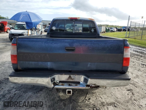 1997 Toyota T100 DX z VIN JT4TN12D3V0036552, wystawiony jako Copart lot #77829724 z przebiegiem 230 069 mil mil oraz Czysty tytuł • Clean title. Historia ofert i sprzedaży dostępna na DreamBid. Obrazek 6.