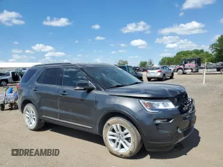 2018 Ford Explorer XLT z VIN 1FM5K8D88JGB08353, wystawiony jako Copart lot #56324765 z przebiegiem 140 716 mil mil oraz Szkoda całkowita • Salvage title. Historia ofert i sprzedaży dostępna na DreamBid. Obrazek 4.