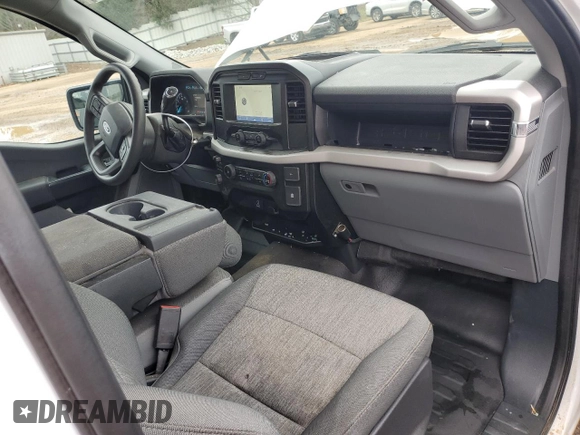 2023 Ford F-150 XL with VIN 1FTMF1CB1PKE33005, listed as a Copart auction lot 44924015 with 54,918 mi miles and Salvage Title. Bid and sale history available at carsss.com. Image 8.