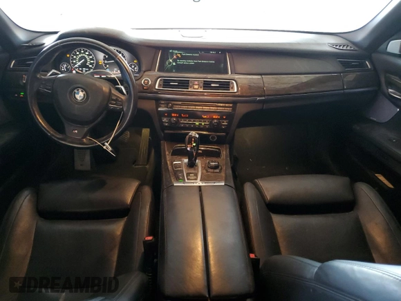 2013 BMW 7 Series 750Li with VIN WBAYE8C59DD132700, listed as a Copart auction lot 59911725 with 119,275 mi miles and Clean title. Bid and sale history available at DreamBid. Image 8.