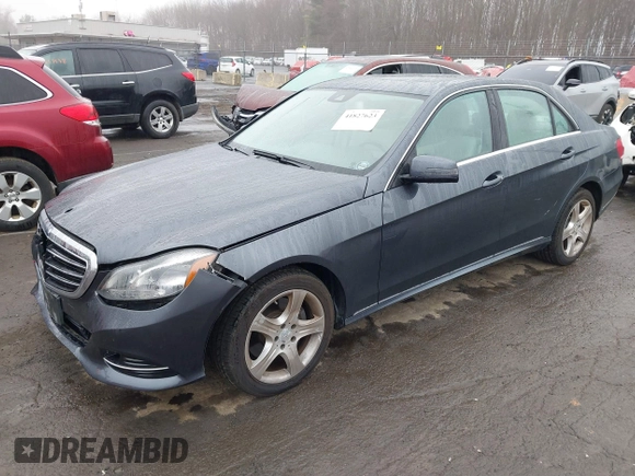 2016 Mercedes-Benz E-Class E 350 Luxury with VIN WDDHF8JB4GB252838, listed as a IAAI auction lot 41827623 with 53,706 mi miles. Bid and sale history available at carsss.com. Image 19.