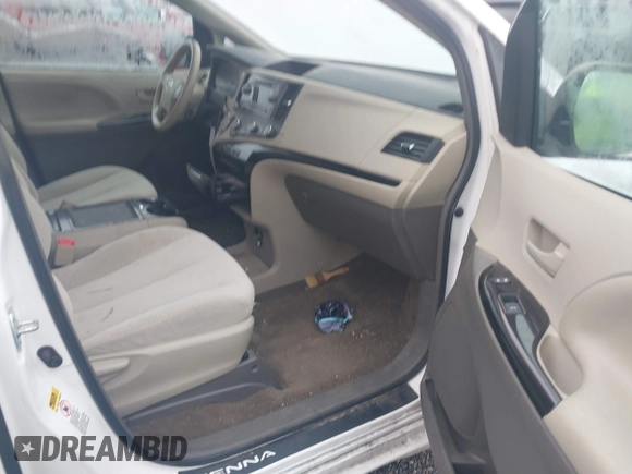 2012 Toyota Sienna LE AAS с VIN 5TDKK3DC3CS222218, выставлен на аукционе IAAI как лот 41535304 с пробегом 219 772 миль миль и . История ставок и продаж доступна на DreamBid. Изображение 5.
