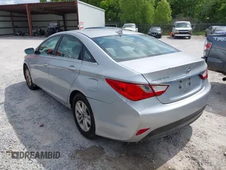 2014 Hyundai Sonata GLS with VIN 5NPEB4ACXEH859896, listed as a IAAI auction lot 42131282 with 174,700 mi miles and . Bid and sale history available at carsss.com. Image 3.