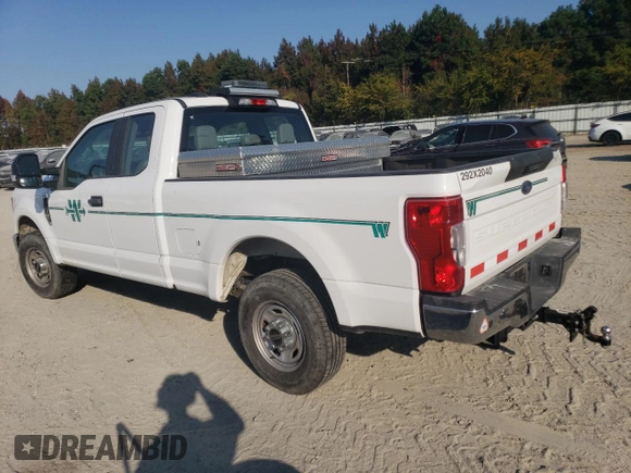 2020 Ford F-250 XL с VIN 1FT7X2A62LEE10332, выставлен на аукционе Copart как лот 77744924 с пробегом 111 028 миль миль и Списание • Salvage title. История ставок и продаж доступна на DreamBid. Изображение 2.