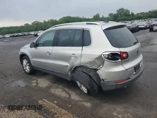 2011 Volkswagen Tiguan SE with VIN WVGBV7AXXBW538750, listed as a Copart auction lot 56604715 with 86,895 mi miles and Salvage title. Bid and sale history available at DreamBid. Image 2.