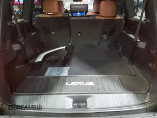 2024 Lexus GX with VIN JTJVBCDX6R5022512, listed as a Copart auction lot 42697445 with 1,651 mi miles and Salvage Title. Bid and sale history available at carsss.com. Image 12.