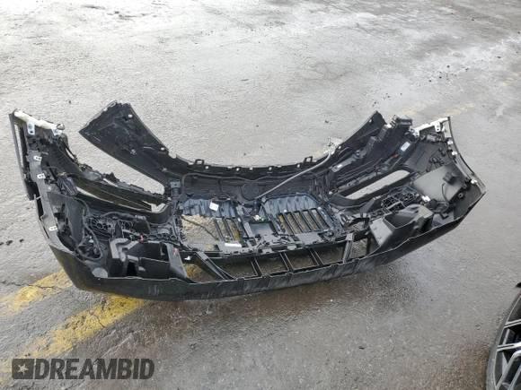 2024 BMW i7 xDrive60 z VIN WBY53EJ03RCP66405, wystawiony jako Copart lot #86143024 z przebiegiem 8304 mil mil oraz Szkody całkowita. Historia ofert i sprzedaży dostępna na DreamBid. Obrazek 12.