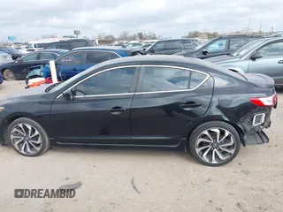2017 Acura ILX w/Premium/A-SPEC Pkg with VIN 19UDE2F84HA010601, listed as a IAAI auction lot 41487996 with 85,994 mi miles. Bid and sale history available at carsss.com. Image 14.