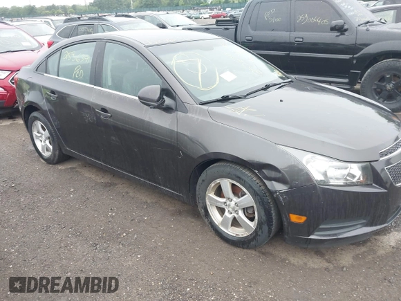 2014 Chevrolet Cruze 1LT with VIN 1G1PC5SB8E7317307, listed as a IAAI auction lot 42576237 with Not provided miles and . Bid and sale history available at DreamBid. Image 6.