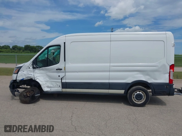 2019 Ford Transit z VIN 1FTYE2CM2KKB42436, wystawiony jako IAAI lot #42636612 z przebiegiem 51 860 mil mil oraz . Historia ofert i sprzedaży dostępna na DreamBid. Obrazek 15.