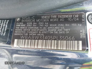 2005 BMW 3 Series 325Ci with VIN WBABW33405PL35066, listed as a IAAI auction lot 40118380 with 245,479 mi miles and . Bid and sale history available at carsss.com. Image 9.