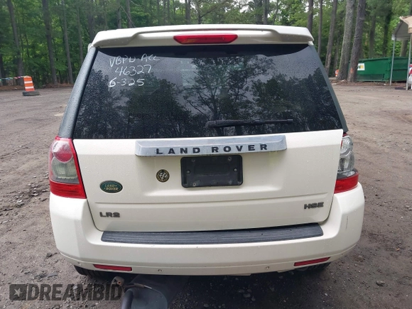 2009 Land Rover LR2 HSE z VIN SALFT24N09H146327, wystawiony jako IAAI lot #42470153 z przebiegiem 152 507 mil mil oraz . Historia ofert i sprzedaży dostępna na DreamBid. Obrazek 15.