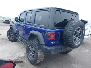 2019 Jeep Wrangler Unlimited Sport Altitude with VIN 1C4HJXDG6KW578572, listed as a IAAI auction lot 41921919 with 30,247 mi miles and . Bid and sale history available at DreamBid. Image 3.
