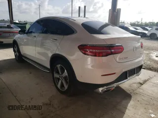 2019 Mercedes-Benz GLC with VIN WDC0J4KB1KF565029, listed as a Copart auction lot 52591042 with 22,588 mi miles. Bid and sale history available at carsss.com. Image 3.