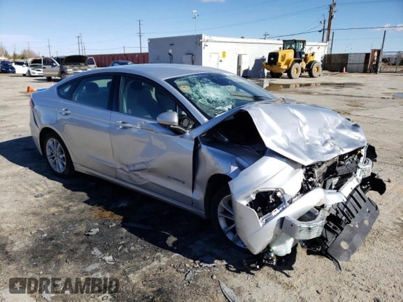 2019 Ford Fusion Hybrid SE with VIN 3FA6P0LU6KR220739, listed as a Copart auction lot 37527283 with 0 mi miles. Bid and sale history available at carsss.com. Image 4.