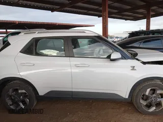 2023 Hyundai Venue SEL with VIN KMHRC8A38PU215372, listed as a IAAI auction lot 41515500 with 65,685 mi miles and . Bid and sale history available at DreamBid. Image 13.