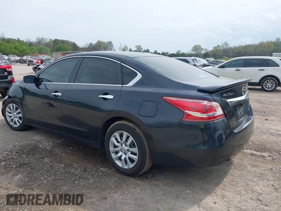 2013 Nissan Altima SV with VIN 1N4AL3AP7DN543921, listed as a IAAI auction lot 41920246 with 116,801 mi miles and . Bid and sale history available at carsss.com. Image 3.
