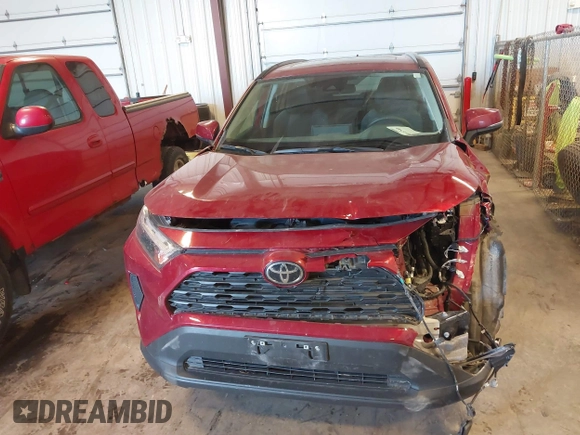 2024 Toyota RAV4 XLE with VIN 2T3P1RFV1RW423570, listed as a IAAI auction lot 41320150 with 34,490 mi miles. Bid and sale history available at carsss.com. Image 6.