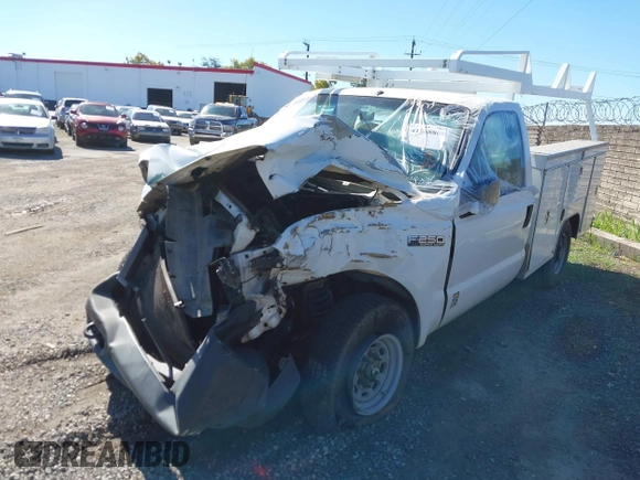 2002 Ford F-250 with VIN 1FDNF20SX2EC42426, listed as a IAAI auction lot 41568808 with Not provided miles and . Bid and sale history available at DreamBid. Image 2.