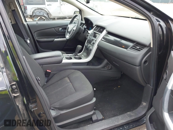 2014 Ford Edge SE with VIN 2FMDK4GCXEBB11921, listed as a IAAI auction lot 42061731 with 124,455 mi miles and . Bid and sale history available at DreamBid. Image 5.