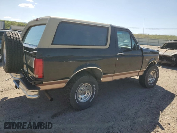 1994 Ford Bronco Custom with VIN 1FMEU15H2RLB24261, listed as a Copart auction lot 52582645 with 215,931 mi miles and Clean Title. Bid and sale history available at DreamBid. Image 3.