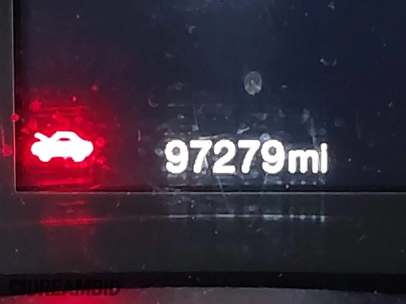 2020 Jeep Renegade Latitude with VIN ZACNJABBXLPM00506, listed as a IAAI auction lot 41180614 with 97,279 mi miles. Bid and sale history available at carsss.com. Image 15.
