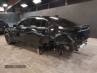 2023 Cadillac CT5 Luxury z VIN 1G6DX5RK7P0135813, wystawiony jako IAAI lot #42130722 z przebiegiem 20 738 mil mil oraz . Historia ofert i sprzedaży dostępna na DreamBid. Obrazek 3.