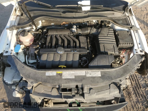 2014 Volkswagen CC VR6 Executive 4Motion with VIN WVWGU7AN3EE529054, listed as a Copart auction lot 84469334 with 163,433 mi miles and Clean Title. Bid and sale history available at carsss.com. Image 11.