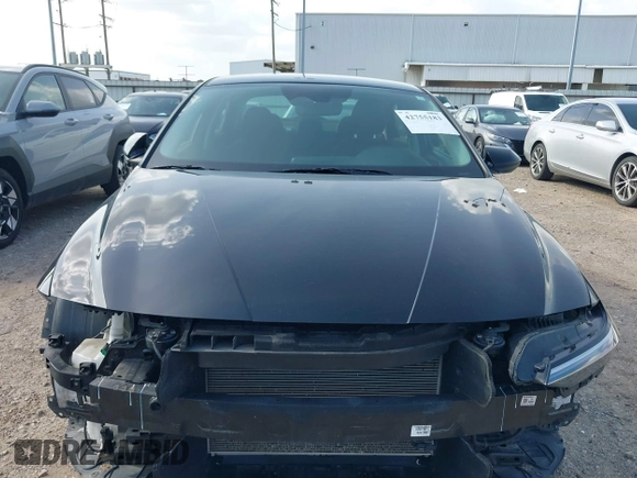2024 Hyundai Elantra SEL with VIN KMHLM4DG3RU636204, listed as a IAAI auction lot 42755183 with 41,517 mi miles and . Bid and sale history available at DreamBid. Image 13.