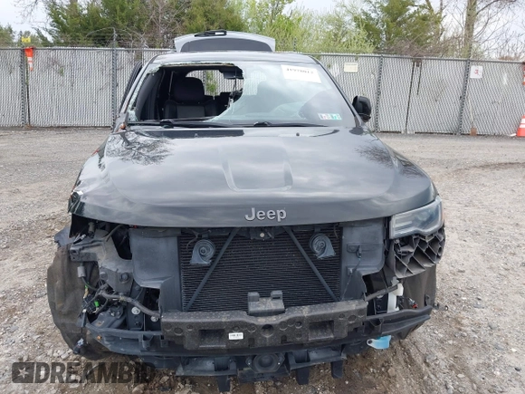 2018 Jeep Grand Cherokee Overland с VIN 1C4RJFCG9JC423188, выставлен на аукционе IAAI как лот 41978012 с пробегом 60 163 миль миль и . История ставок и продаж доступна на DreamBid. Изображение 12.