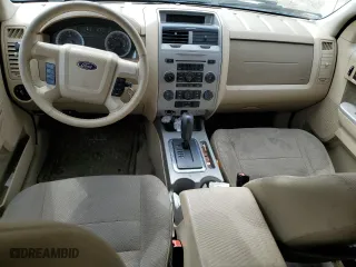 2009 Ford Escape XLT with VIN 1FMCU93G39KC49775, listed as a Copart auction lot 48070834 with 123,888 mi miles and Salvage Title. Bid and sale history available at carsss.com. Image 8.