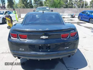 2013 Chevrolet Camaro LT z VIN 2G1FB1E32D9182026, wystawiony jako IAAI lot #42228559 z przebiegiem 210 159 mil mil oraz . Historia ofert i sprzedaży dostępna na DreamBid. Obrazek 17.