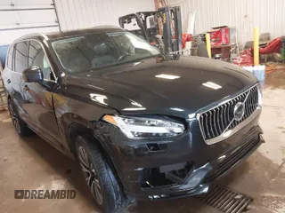2022 Volvo XC90 Momentum with VIN YV4102PK8N1797278, listed as a IAAI auction lot 41720482 with 46,172 mi miles. Bid and sale history available at carsss.com. Image 1.