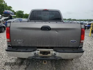 2004 Ford F-250 XL with VIN 1FTNW21P34EC33729, listed as a Copart auction lot 60683245 with 394,551 mi miles and Clean title. Bid and sale history available at DreamBid. Image 6.
