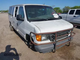 2006 Ford Econoline Passenger XL с VIN 1FMRE11W06HA74932, выставлен на аукционе IAAI как лот 41955637 с пробегом 424 640 миль миль и . История ставок и продаж доступна на DreamBid. Изображение 6.