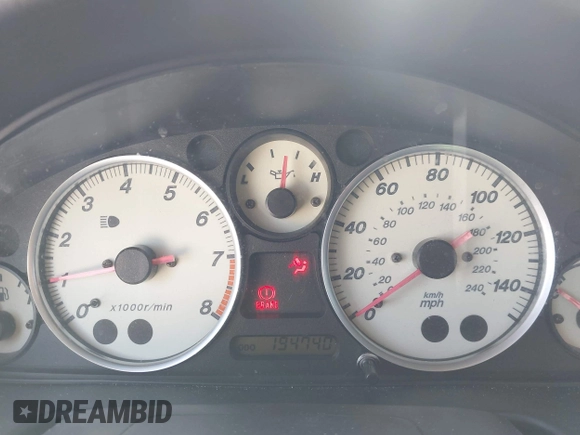 2003 Mazda MX-5 Miata Cloth with VIN JM1NB353930311340, listed as a IAAI auction lot 42145967 with 194,740 mi miles and . Bid and sale history available at DreamBid. Image 7.