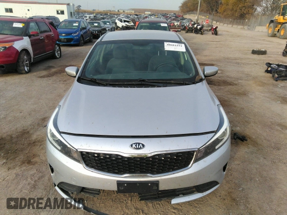 2018 Kia Forte LX with VIN 3KPFK4A79JE210080, listed as a IAAI auction lot 40681931 with 124,986 mi miles and . Bid and sale history available at DreamBid. Image 12.
