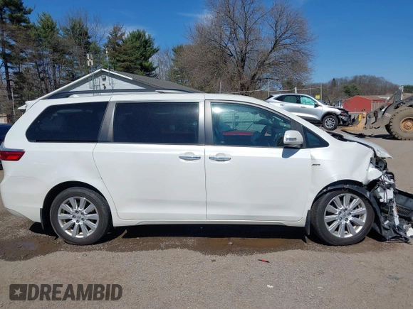 2017 Toyota Sienna XLE with VIN 5TDDZ3DC8HS176753, listed as a IAAI auction lot 41790405 with 81,450 mi miles and . Bid and sale history available at DreamBid. Image 14.