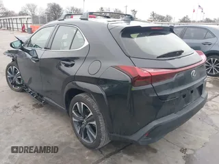 2023 Lexus UX 250h Premium с VIN JTHP6JBH5P2153167, выставлен на аукционе IAAI как лот 41432919 с пробегом 20 608 миль миль и . История ставок и продаж доступна на DreamBid. Изображение 3.