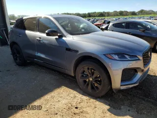 2024 Jaguar F-Pace R-Dynamic S z VIN SADCT2EX6RA724714, wystawiony jako Copart lot #80552264 z przebiegiem 29 727 mil mil oraz Szkoda całkowita • Salvage title. Historia ofert i sprzedaży dostępna na DreamBid. Obrazek 4.
