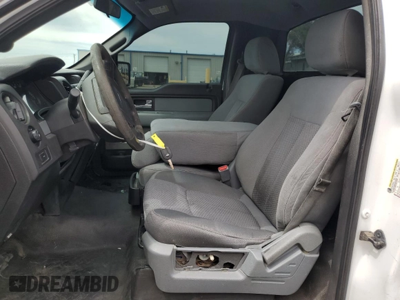 2013 Ford F-150 XL with VIN 1FTMF1CM2DKE89581, listed as a Copart auction lot 58984845 with 229,179 mi miles and Salvage title. Bid and sale history available at DreamBid. Image 7.