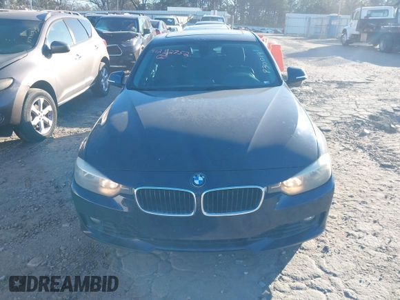 2014 BMW 3 Series 328i z VIN WBA3A5G59ENP30019, wystawiony jako IAAI lot #41252752 z przebiegiem 186 163 mil mil oraz . Historia ofert i sprzedaży dostępna na DreamBid. Obrazek 6.