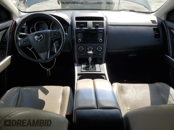 2013 Mazda CX-9 Grand Touring z VIN JM3TB3DA7D0406415, wystawiony jako Copart lot #51395995 z przebiegiem 104 817 mil mil oraz Szkoda całkowita • Salvage title. Historia ofert i sprzedaży dostępna na DreamBid. Obrazek 8.
