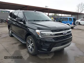 2022 Ford Expedition XLT with VIN 1FMJU1HT1NEA49551, listed as a IAAI auction lot 41912662 with 36,988 mi miles. Bid and sale history available at carsss.com. Image 1.